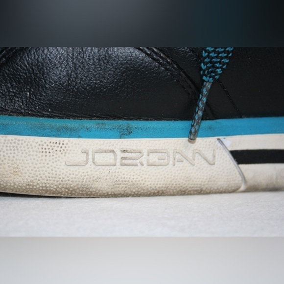 Jordan "Phly Legend" Black/Blue Leather Shoes Size: 9.5 (men) - Picture 7 of 10